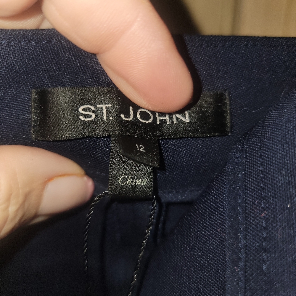 St. John Stretch Tropical Wool Cropped Pant With Bottom Cuff Misses sz 12 NWT - Picture 8 of 12